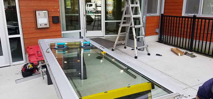 storefront door glass replacement Brandon